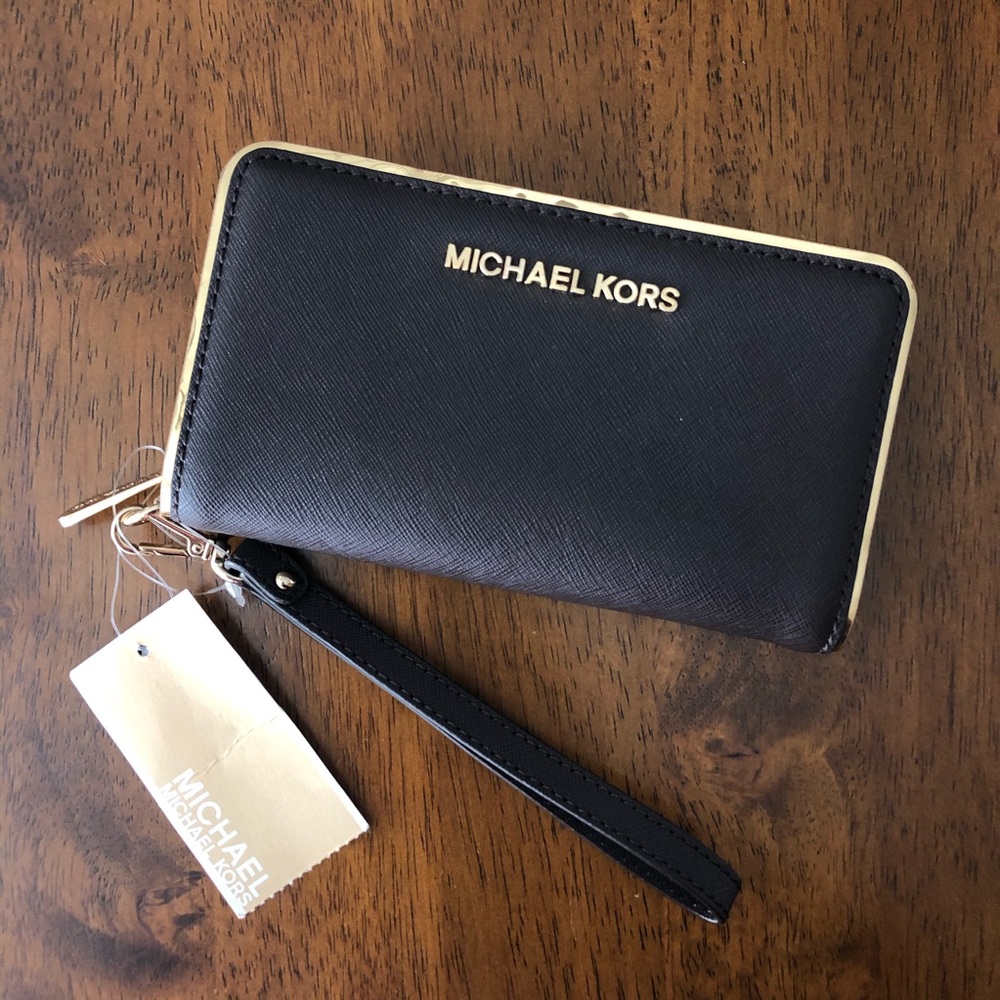 Michael Kors Wristlet